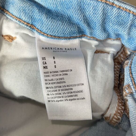 American Eagle Womens Embroidered Frayed Hem Cutoff Mom Jean Shorts Blue Size 8 - Picture 4 of 6